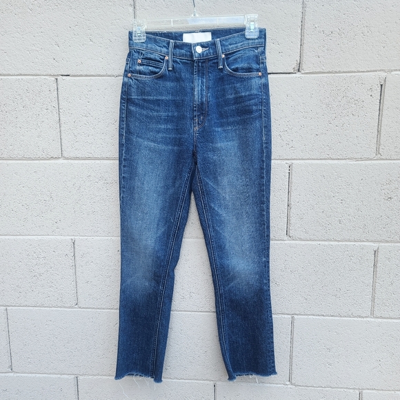 MOTHER Superior | The Dazzler Ankle Fray Jeans in Painfully Obvious Size 24 - Picture 2 of 12